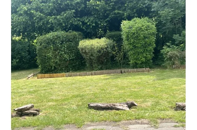 Charlton Road, London, N9, photo 22