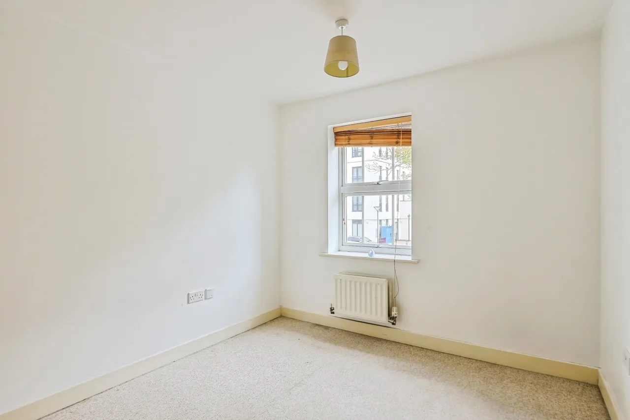 West Cliff Road, West Cliff, BH2, photo 9
