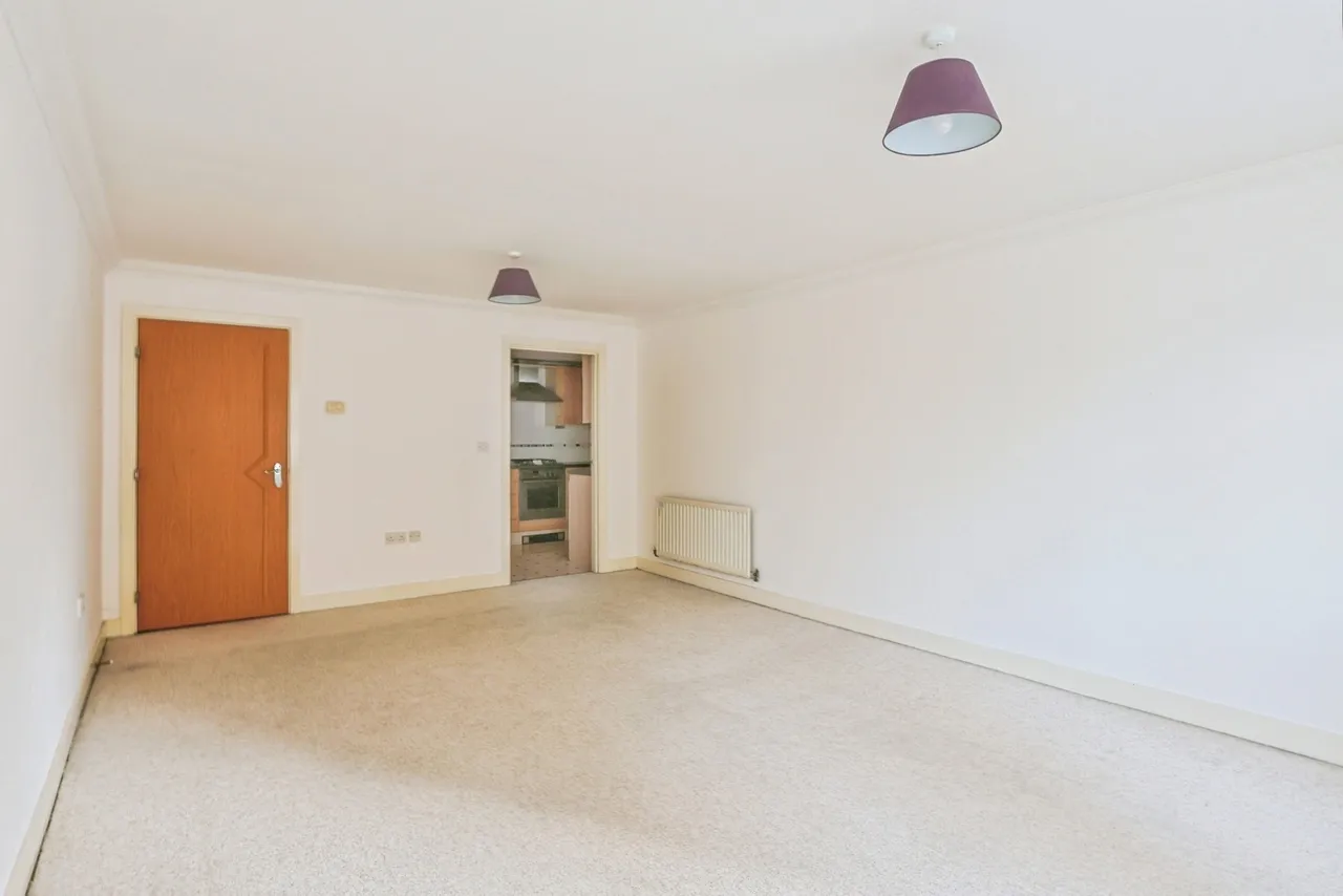 West Cliff Road, West Cliff, BH2, photo 7