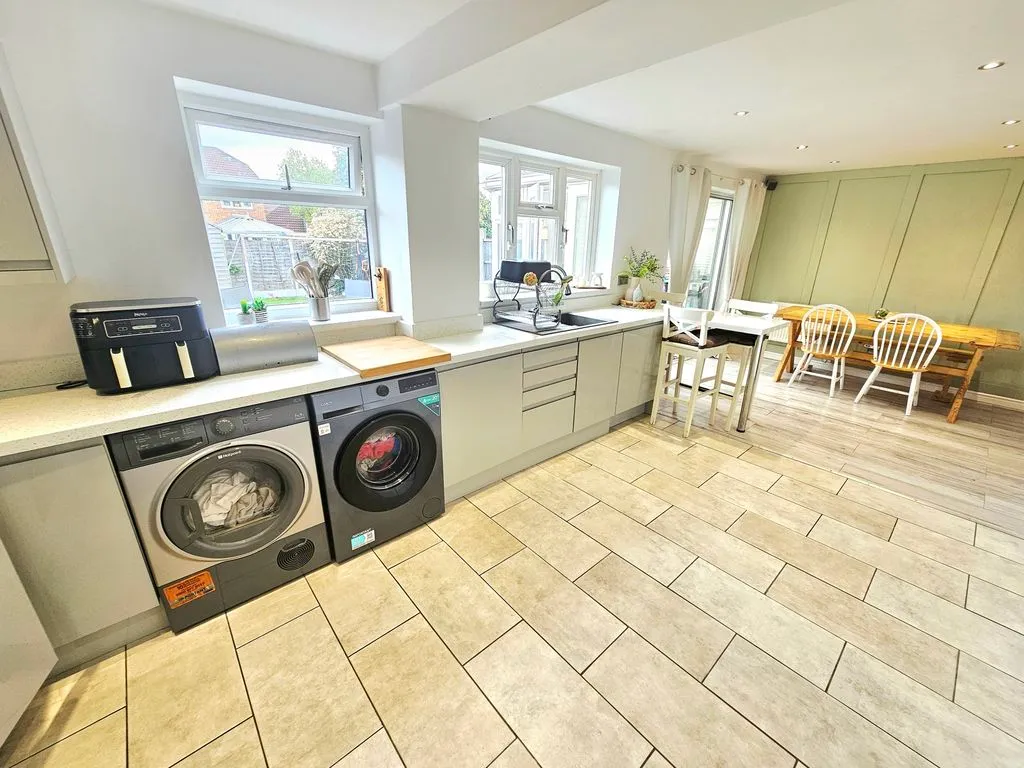Warrington Drive, New Oscott, B23, photo 12