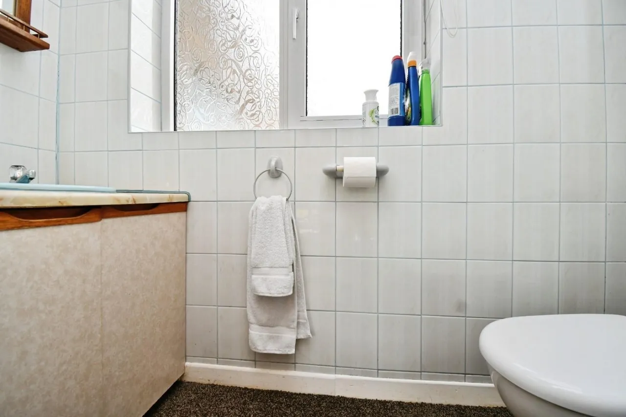 Thornfield Avenue, Dishforth, YO7, photo 10