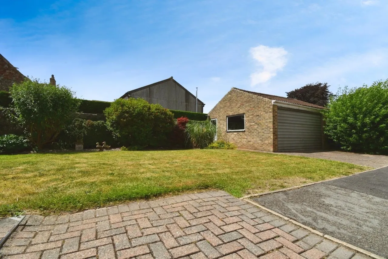Thornfield Avenue, Dishforth, YO7, photo 15