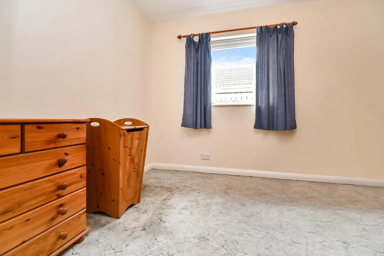 Thornfield Avenue, Dishforth, YO7, photo 13
