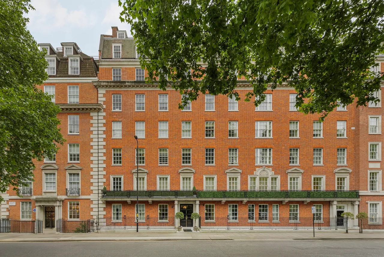5 bed flat for sale — 47 Grosvenor Square, Mayfair, London