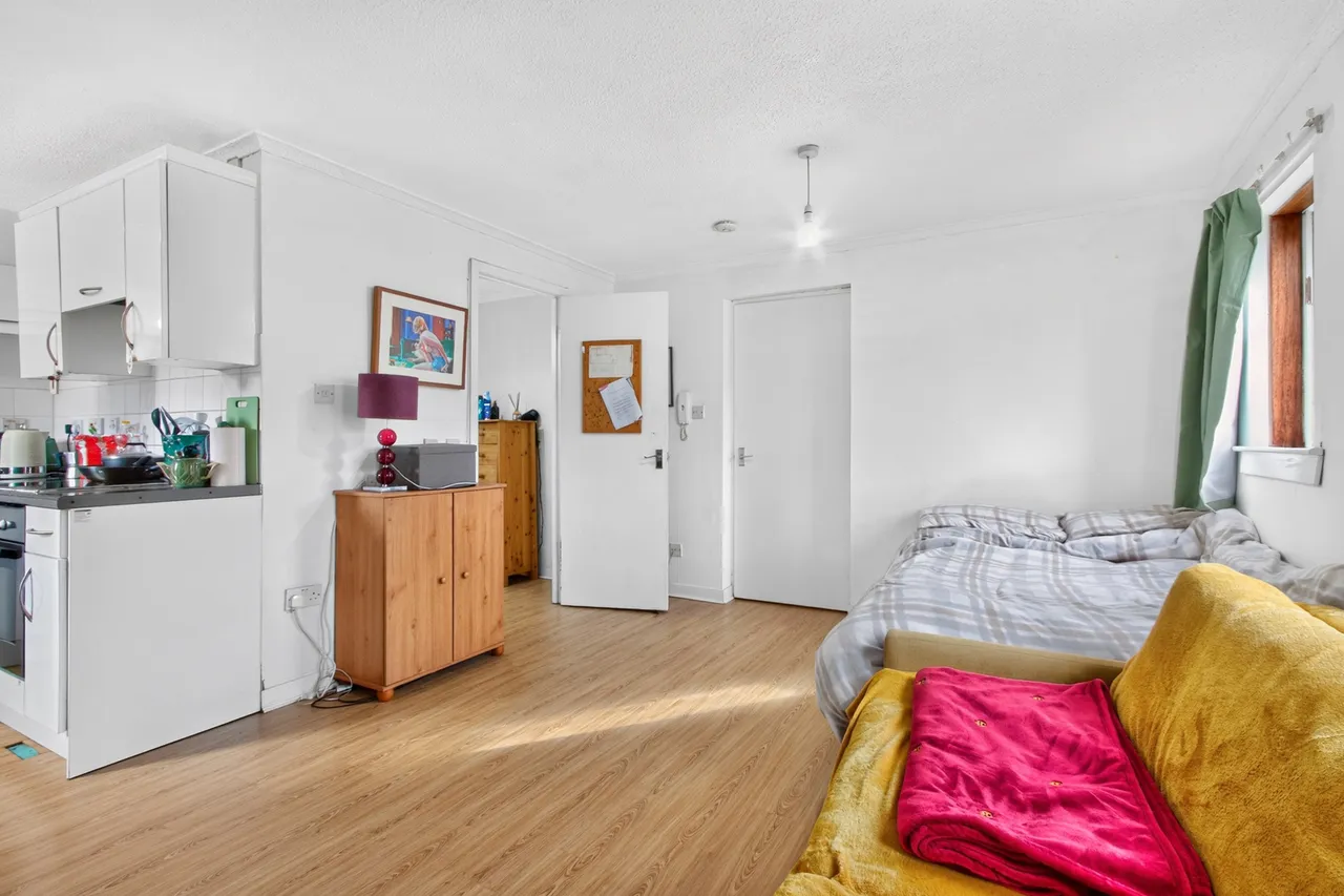 Raeberry Street, North Kelvinside, G20, photo 4