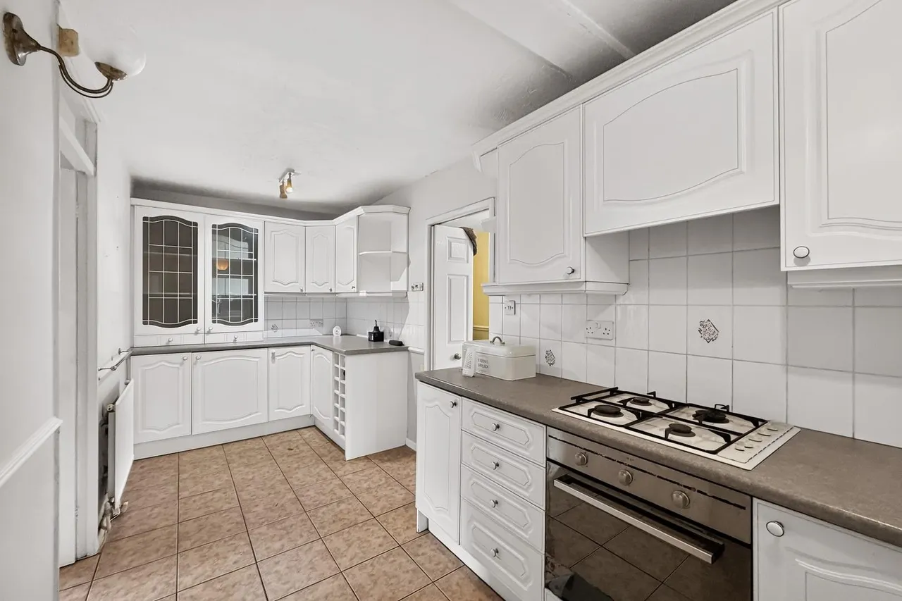 Threshfield Drive, Timperley WA15 6XW, photo 6