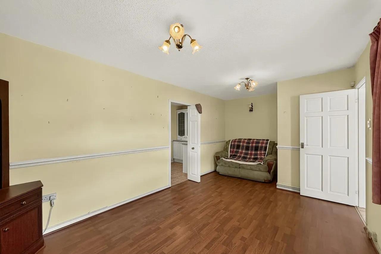 Threshfield Drive, Timperley WA15 6XW, photo 4