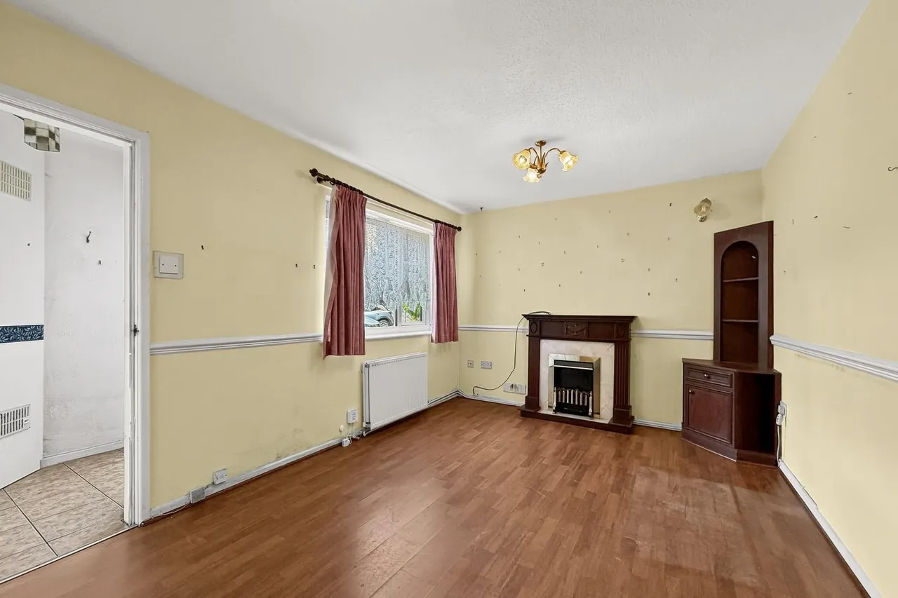 Threshfield Drive, Timperley WA15 6XW, photo 2
