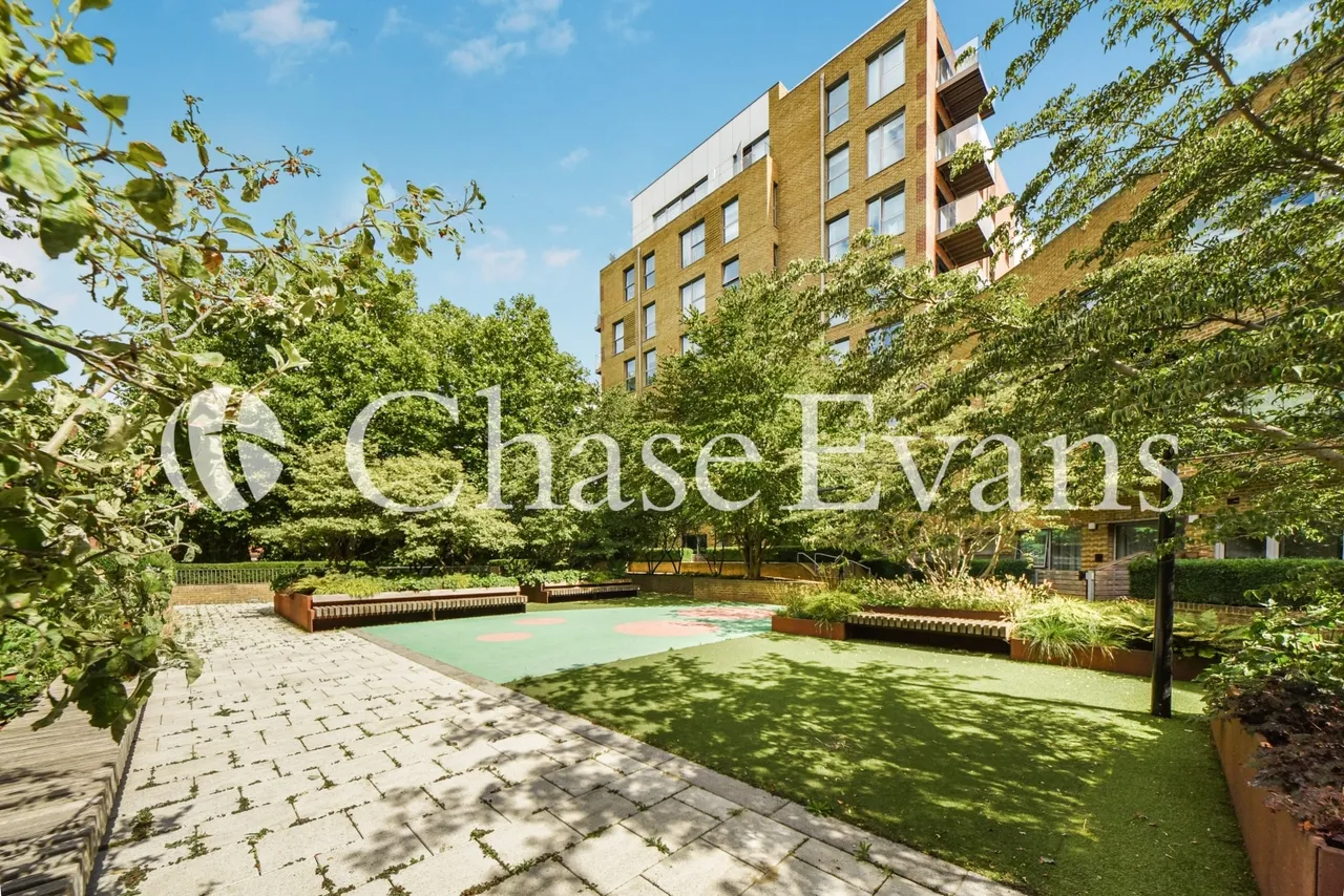 Trafalgar Place, Elephant & Castle, SE17, photo 14