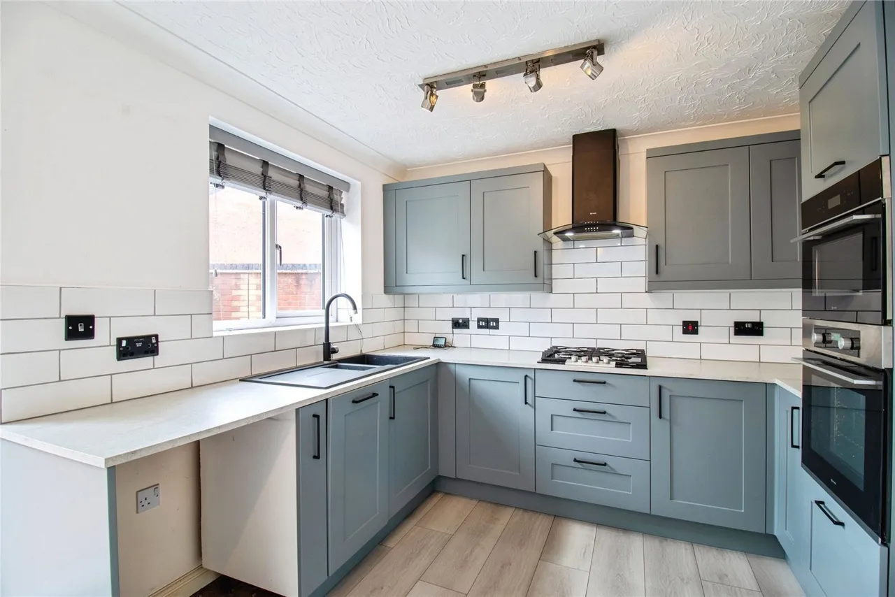 Clover Way, Bedworth, Warwickshire, CV12, photo 6