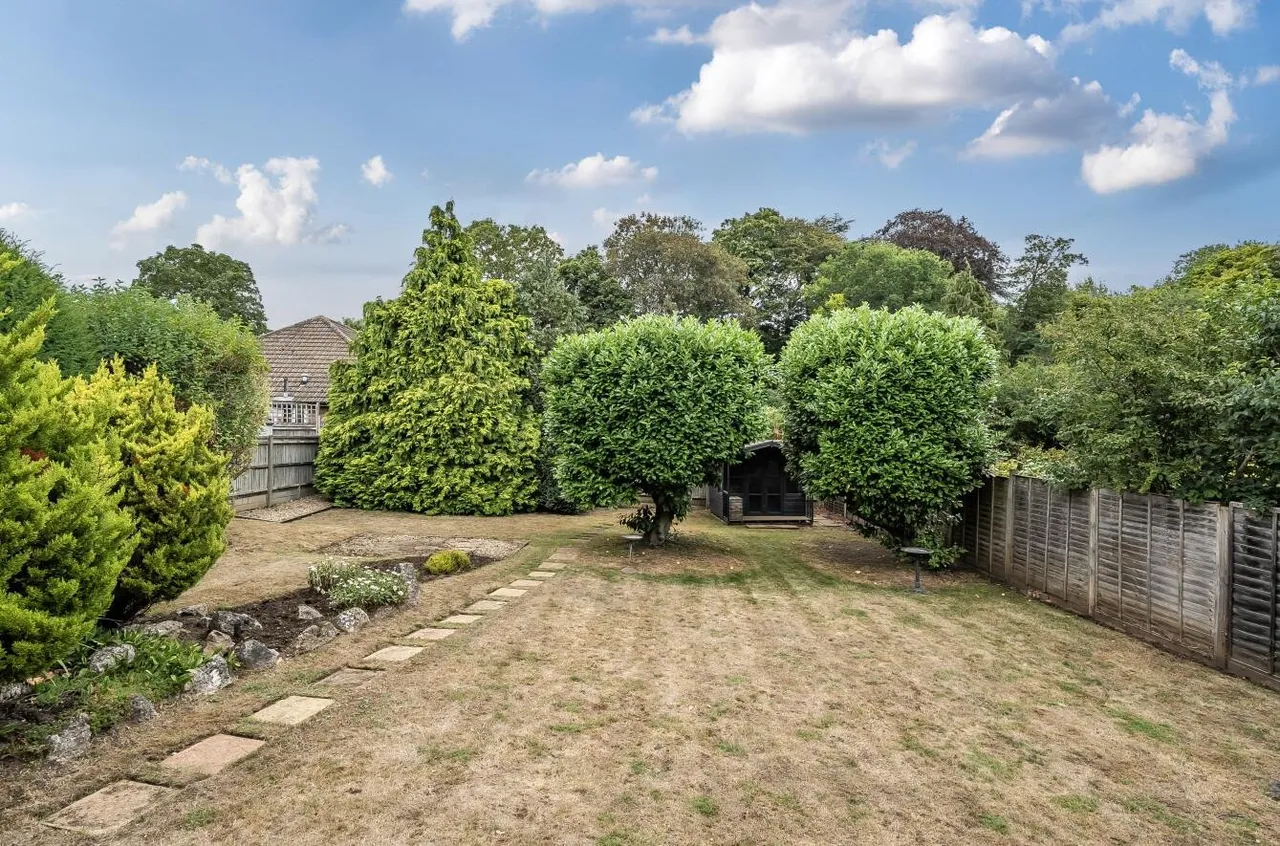 Fullerton Road, Carshalton, SM5 4JU, photo 4