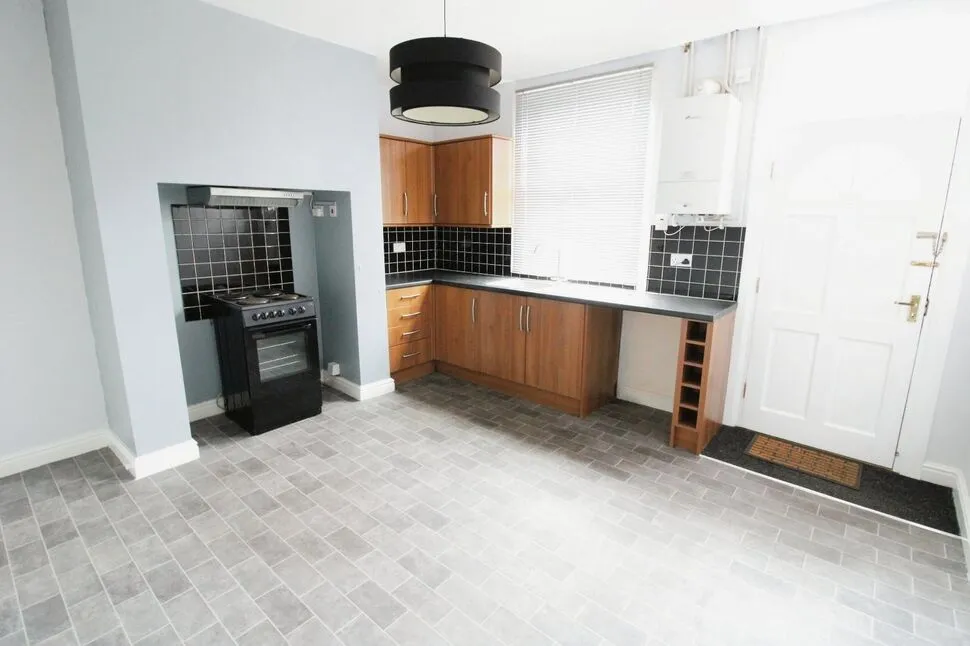 Glebe Street, Castleford, WF10, photo 4