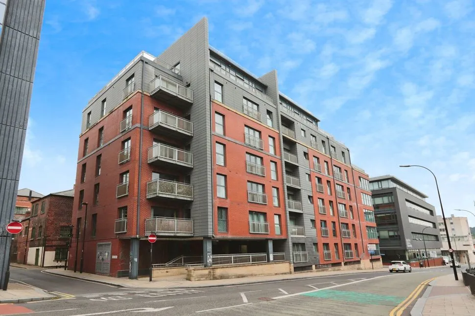1 bed flat for sale, Furnival Street, Sheffield, S1