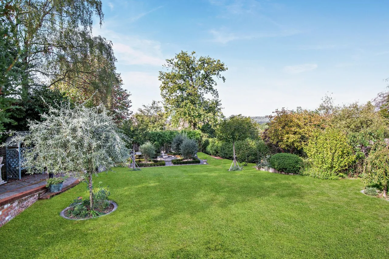 Chichester Road, Midhurst, GU29, photo 8