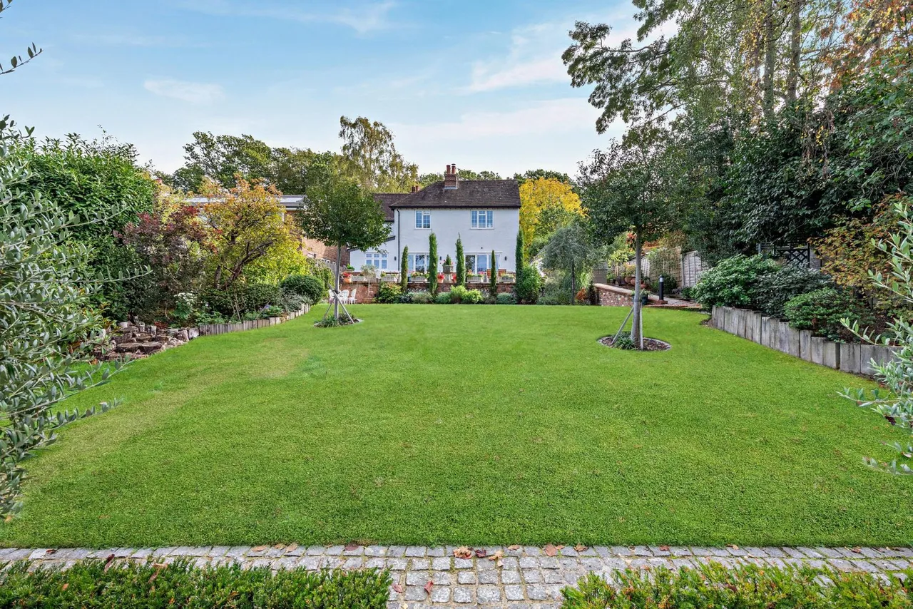 Chichester Road, Midhurst, GU29, photo 16
