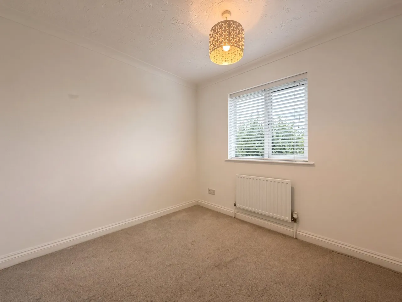 Hamilton Place, Aldershot, Hampshire, GU11 3HT, photo 8