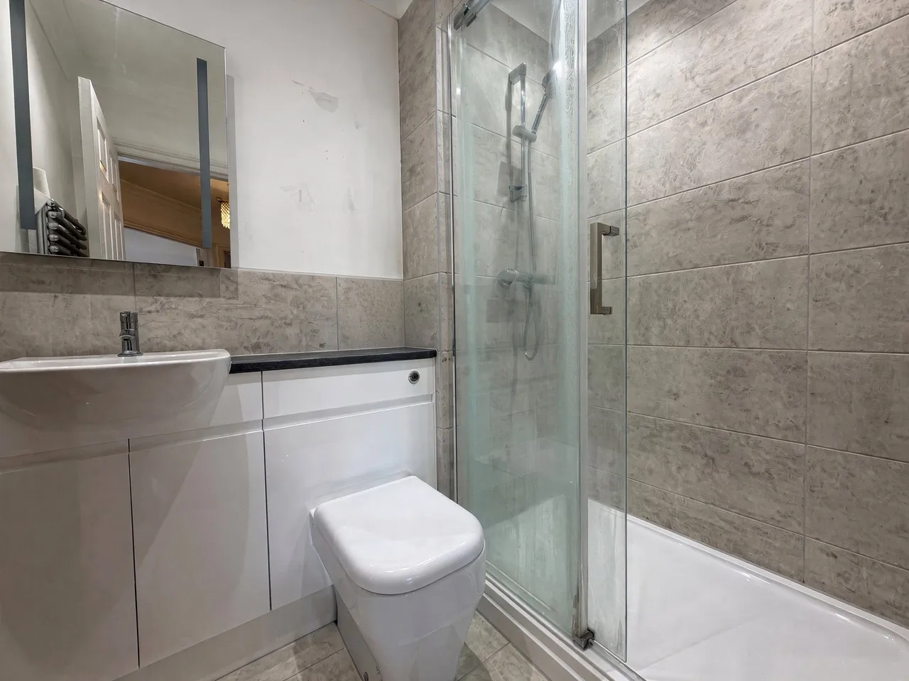 Hamilton Place, Aldershot, Hampshire, GU11 3HT, photo 4