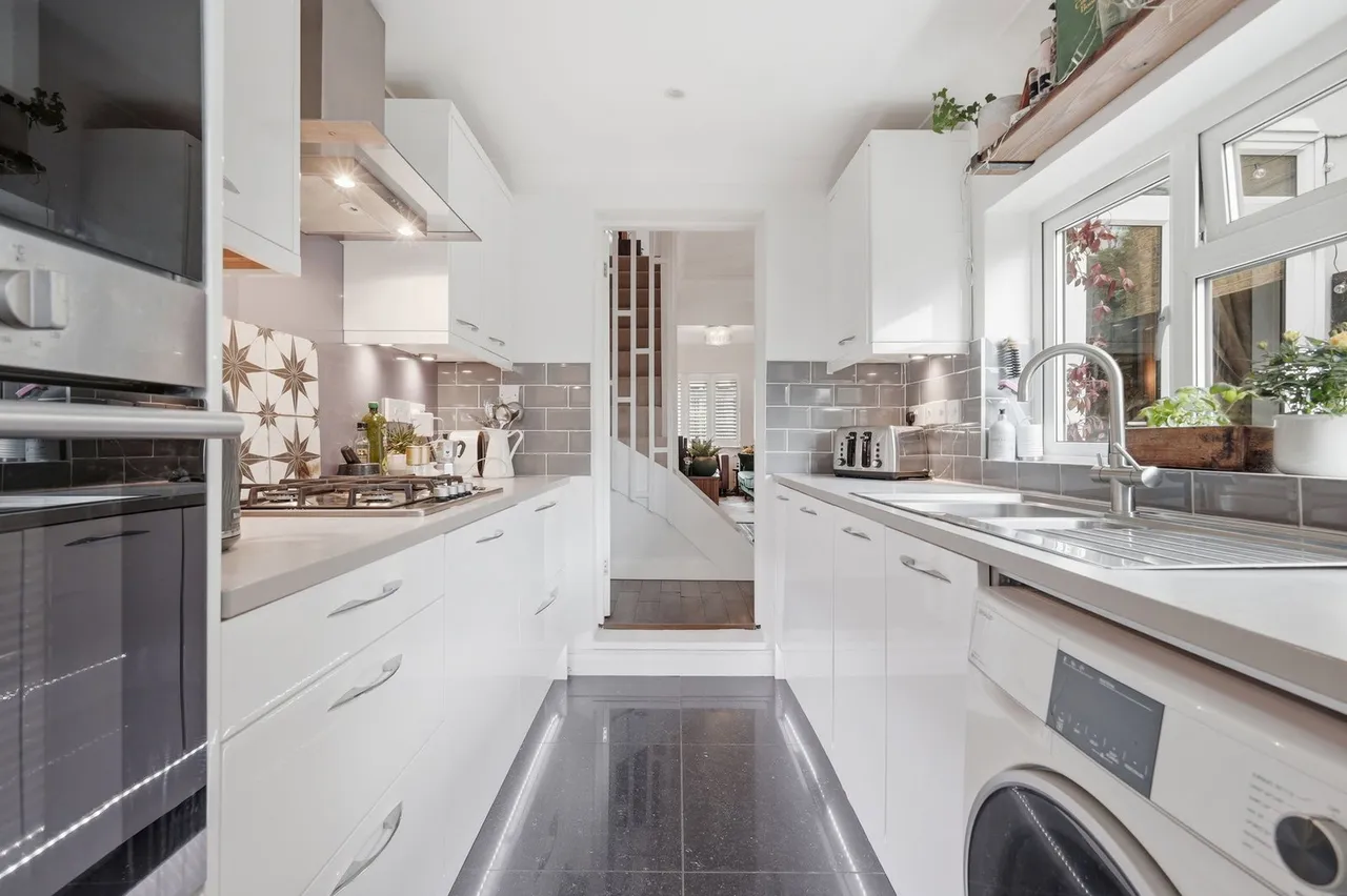 Caledon Road, Wallington, SM6, photo 11