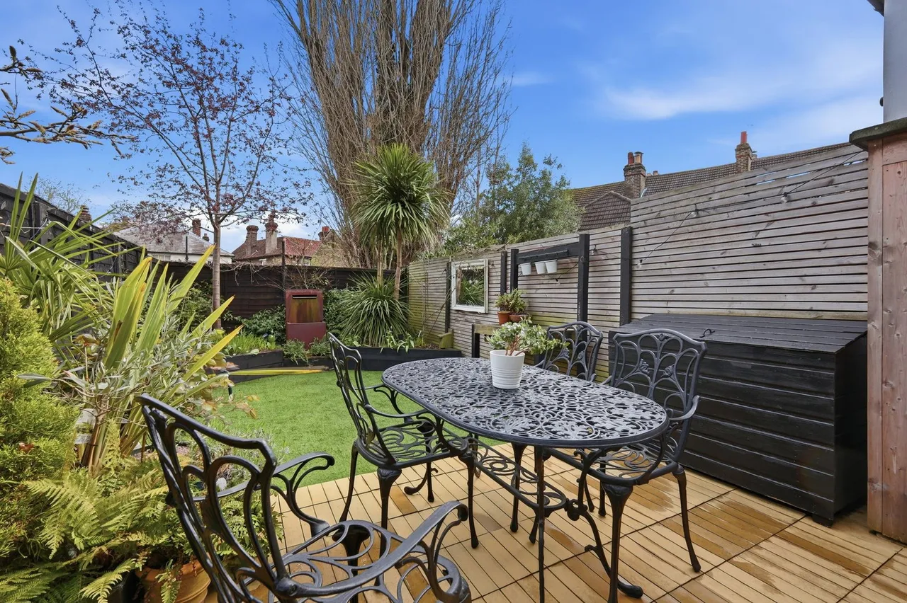 Caledon Road, Wallington, SM6, photo 18