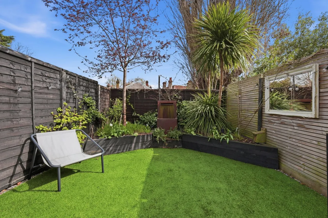 Caledon Road, Wallington, SM6, photo 17