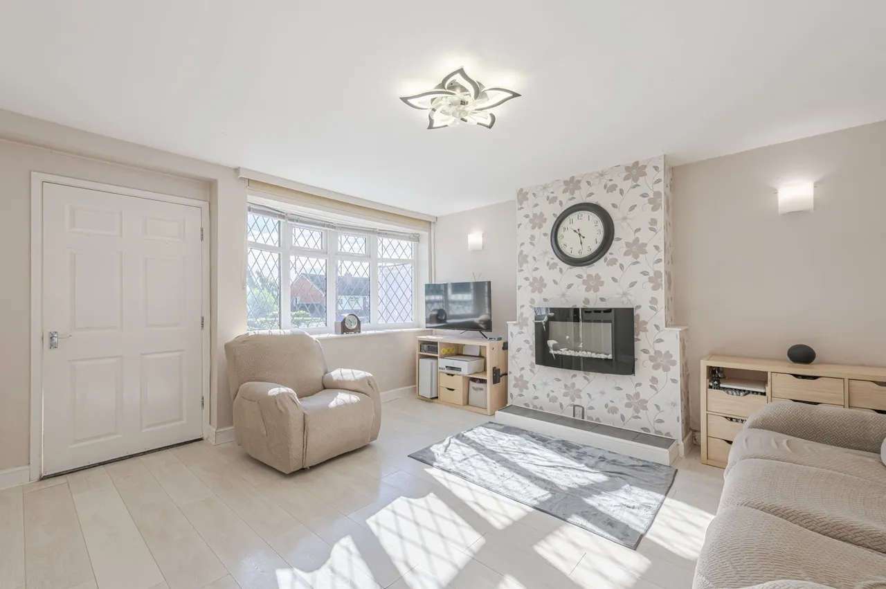 Shelley Road, Burntwood, photo 4