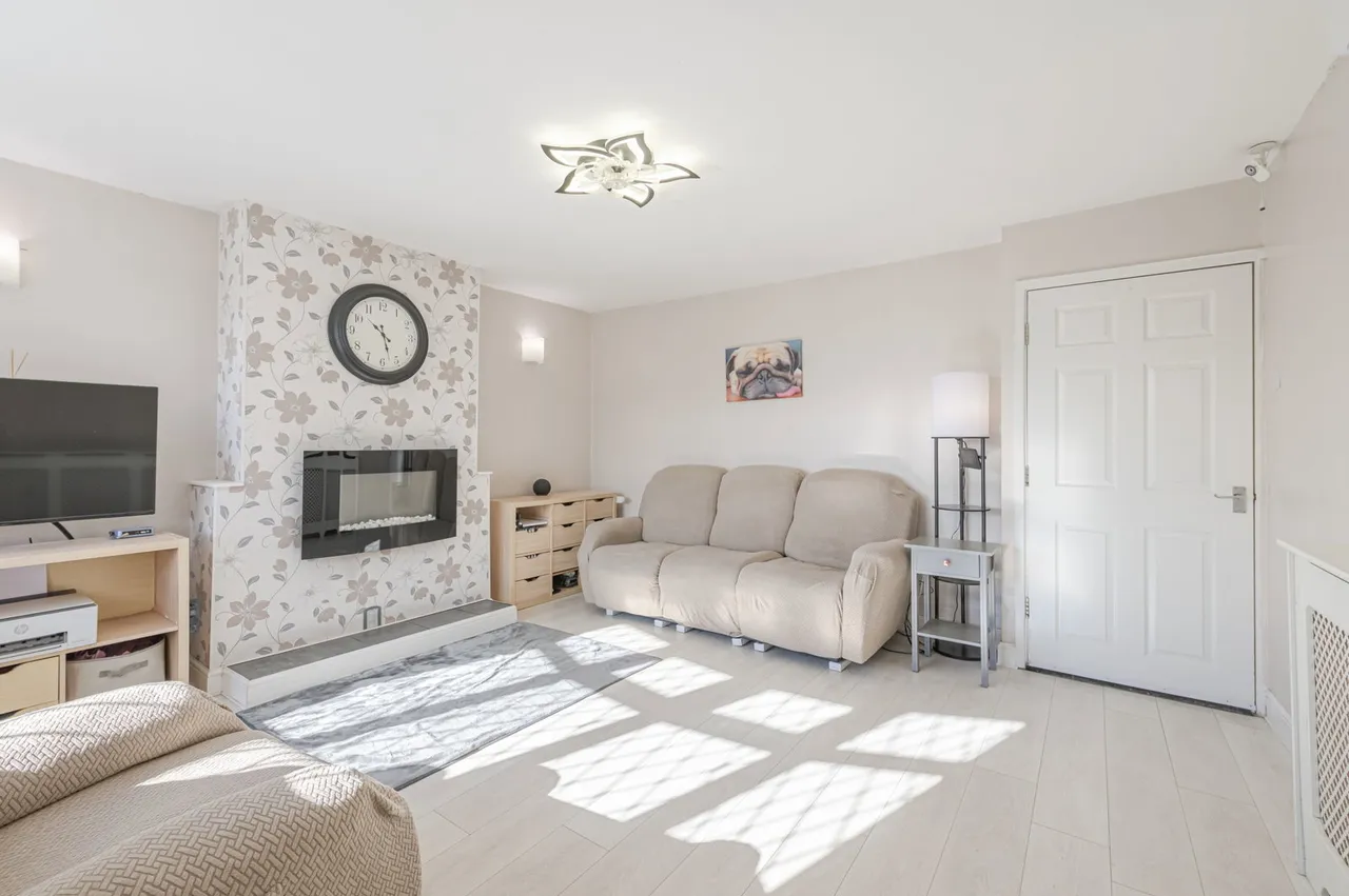 Shelley Road, Burntwood, photo 3