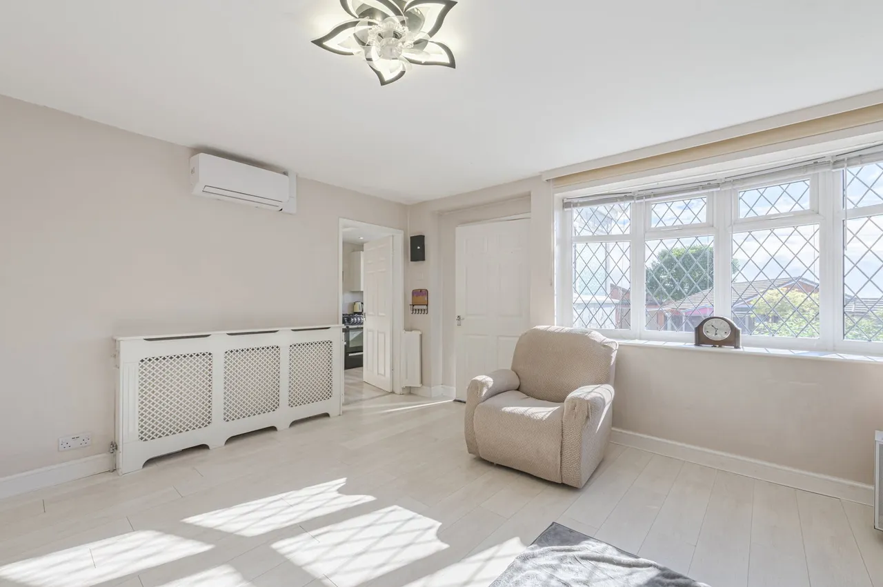 Shelley Road, Burntwood, photo 6