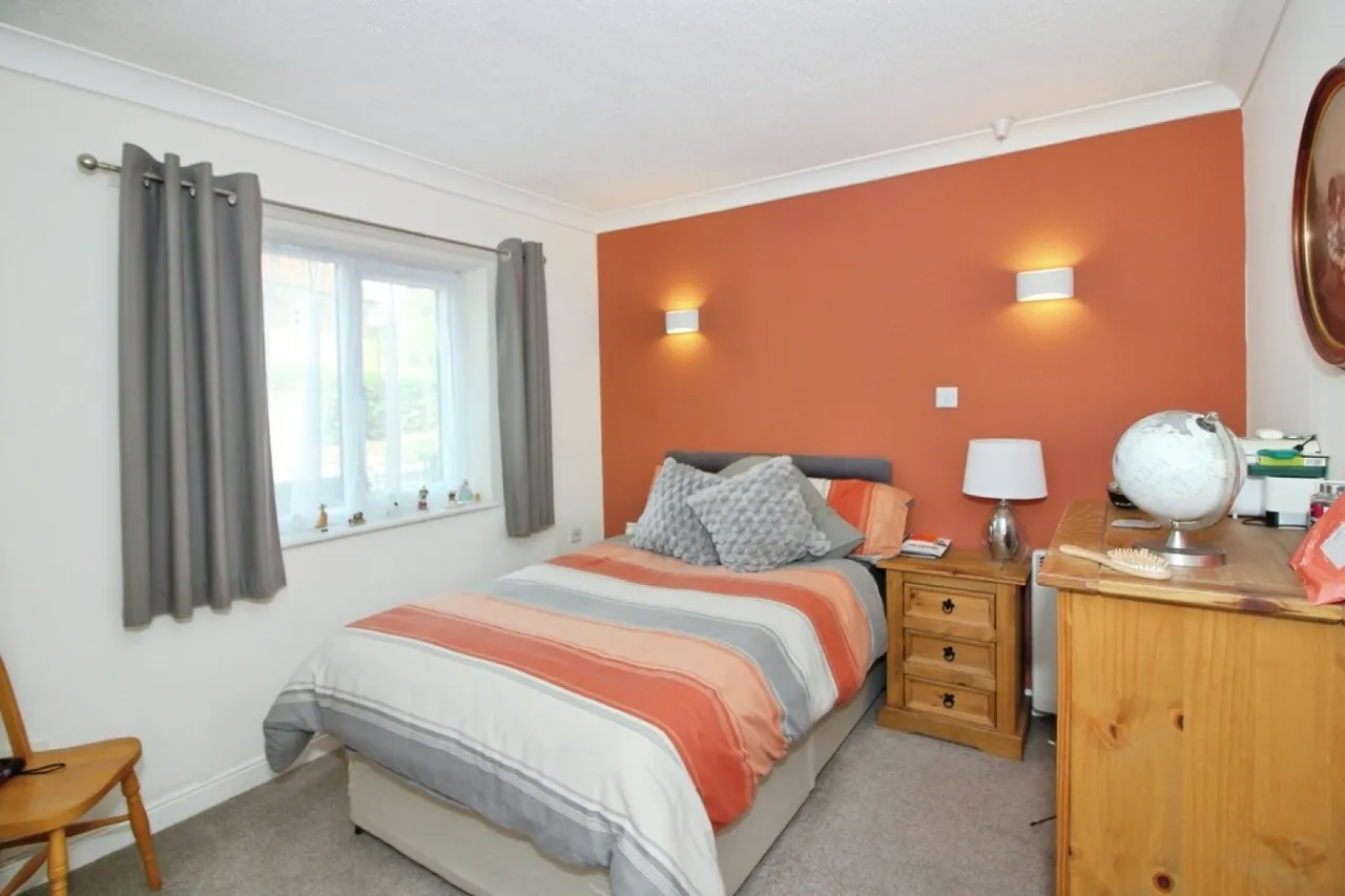 New Milton, BH25, photo 6