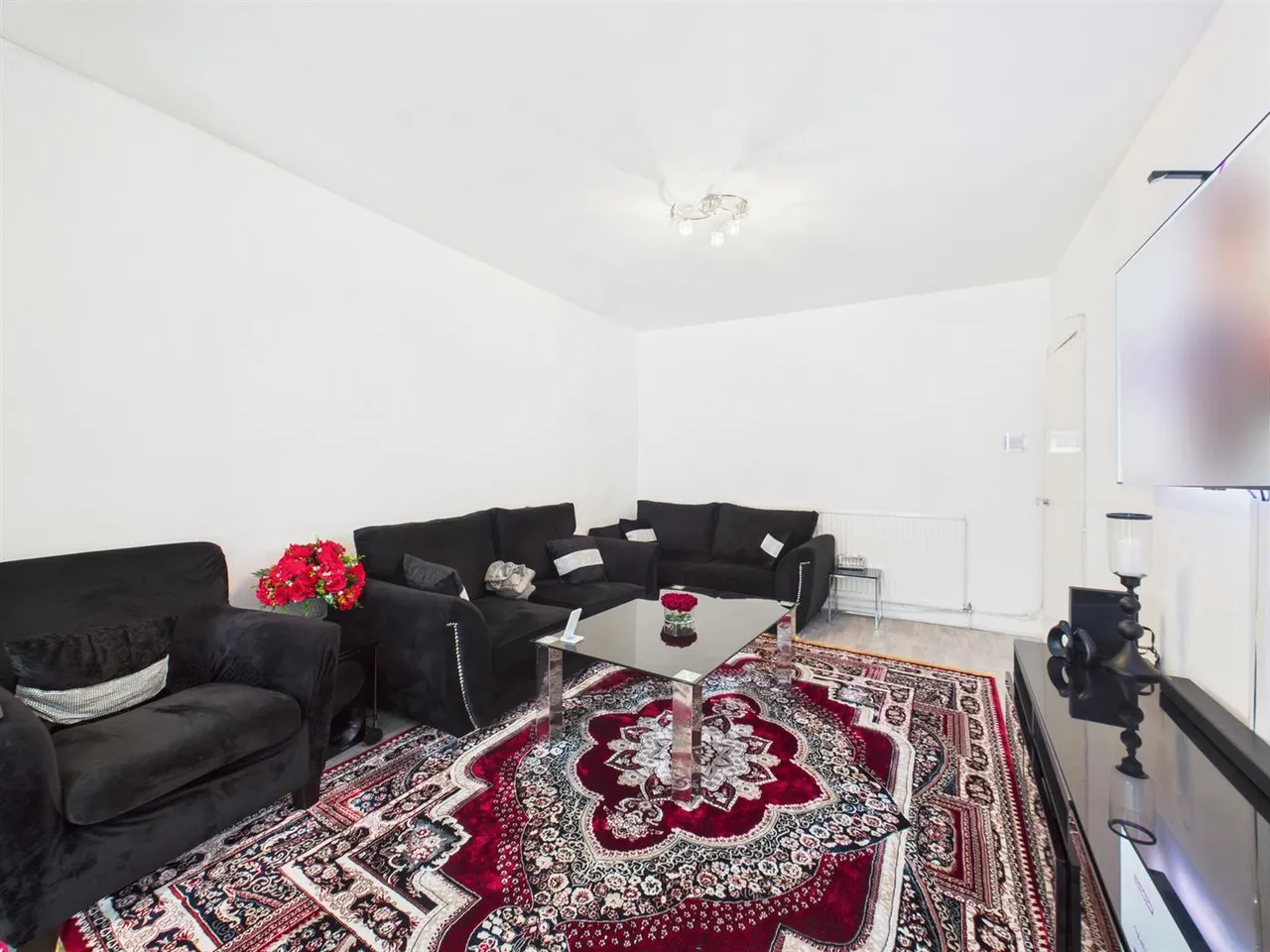 Islip Gardens, Northolt, UB5 5BX, photo 5