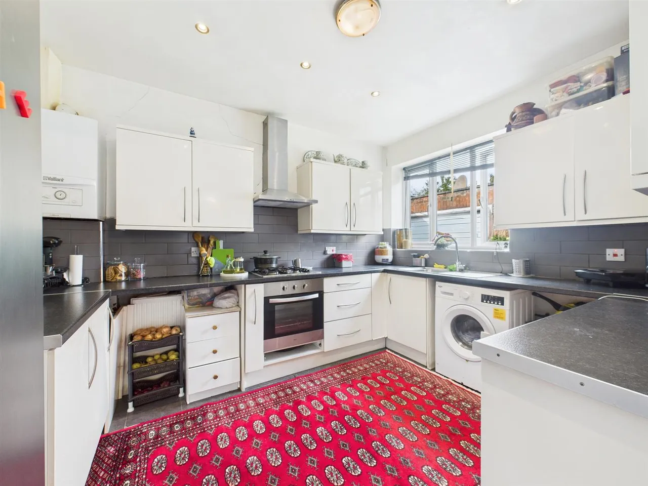 Islip Gardens, Northolt, UB5 5BX, photo 4