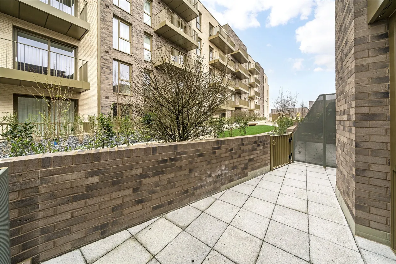 Baldwin Lane, Kidbrooke, SE3, photo 9