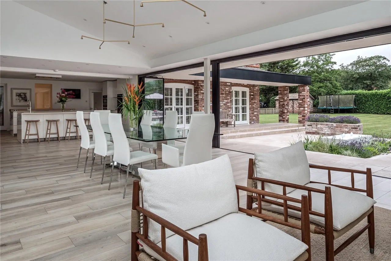 Bollington Lane, Nether Alderley, SK10, photo 6