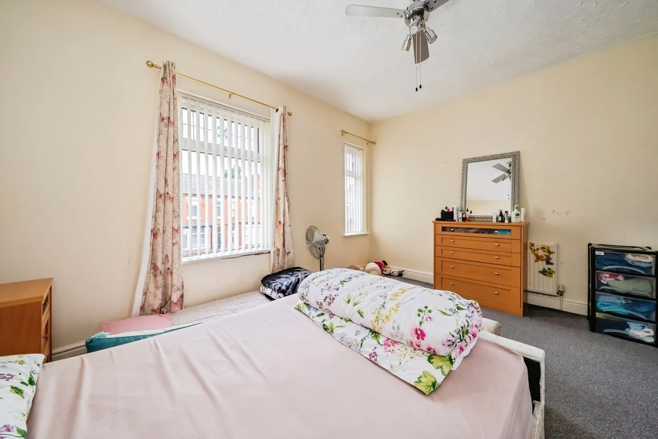 Lovely Lane, Warrington, WA5, photo 13