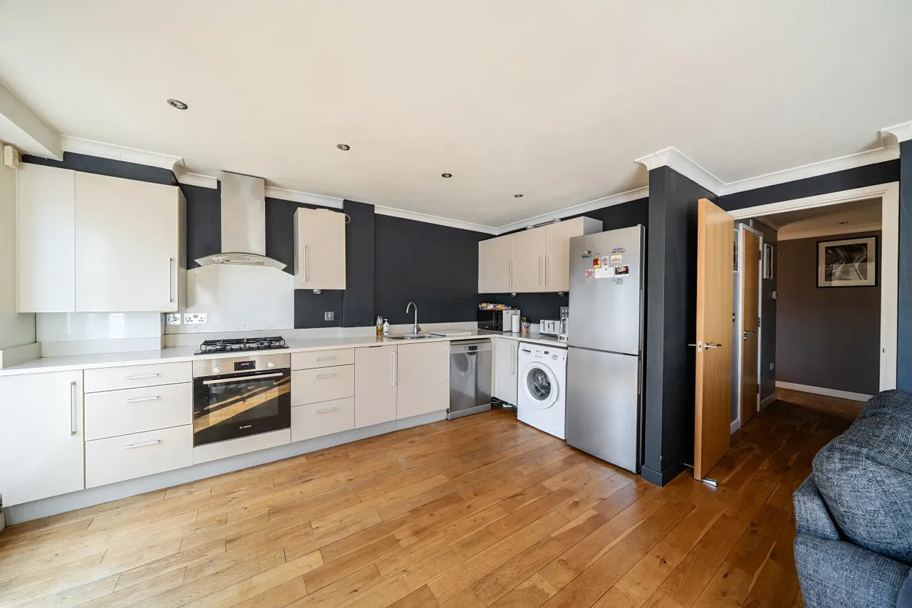 Colney Hatch Lane, Muswell Hill, N10, photo 9