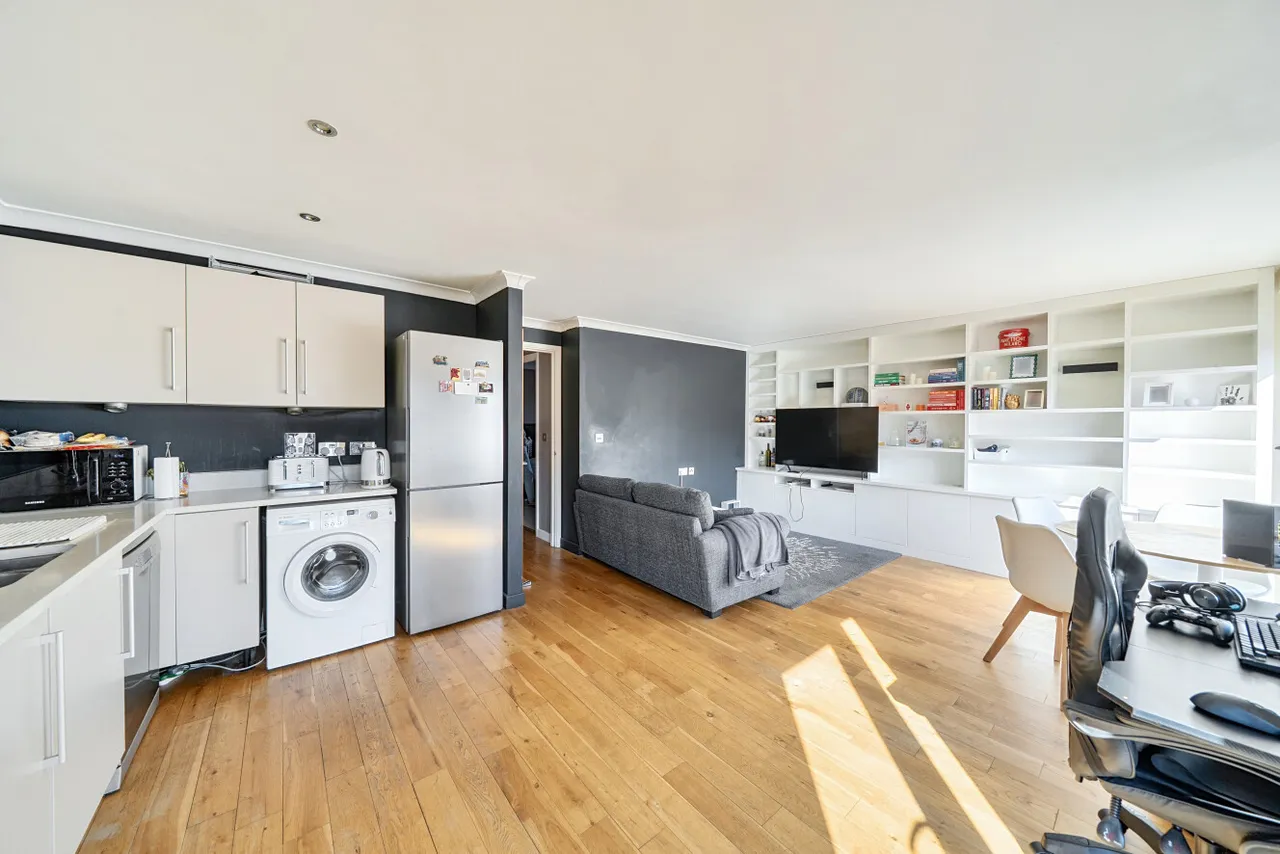 Colney Hatch Lane, Muswell Hill, N10, photo 12