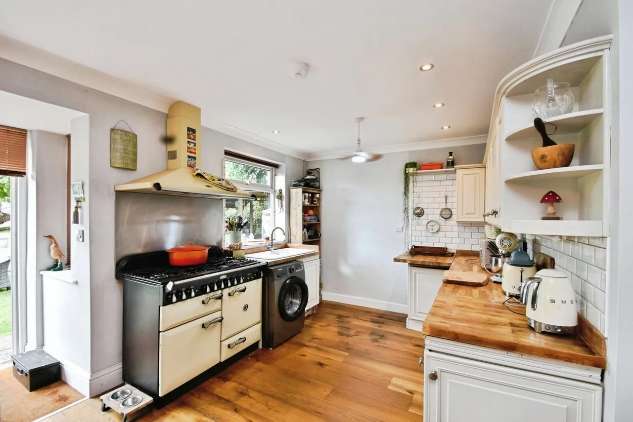 Arkendale Road, Ferrensby, Knaresborough, North Yorkshire, HG5, photo 23
