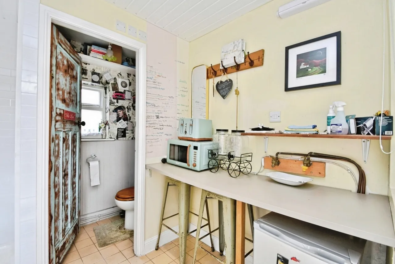 Arkendale Road, Ferrensby, Knaresborough, North Yorkshire, HG5, photo 32
