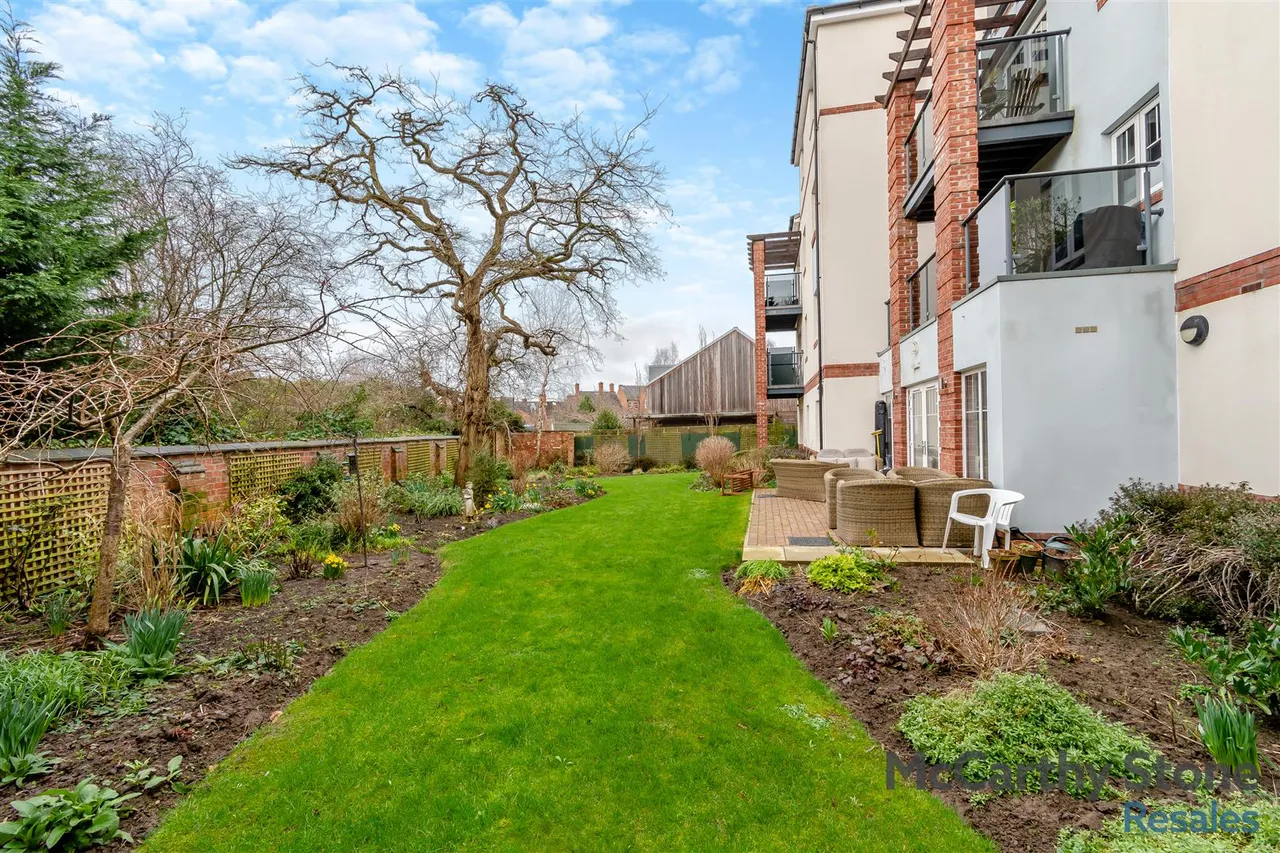 Knighton Park Road, Leicester, LE2, photo 30