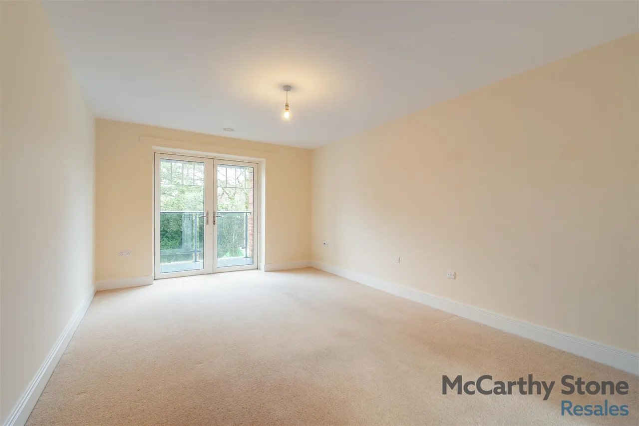 Knighton Park Road, Leicester, LE2, photo 4