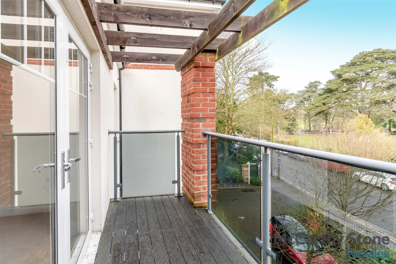 Knighton Park Road, Leicester, LE2, photo 7