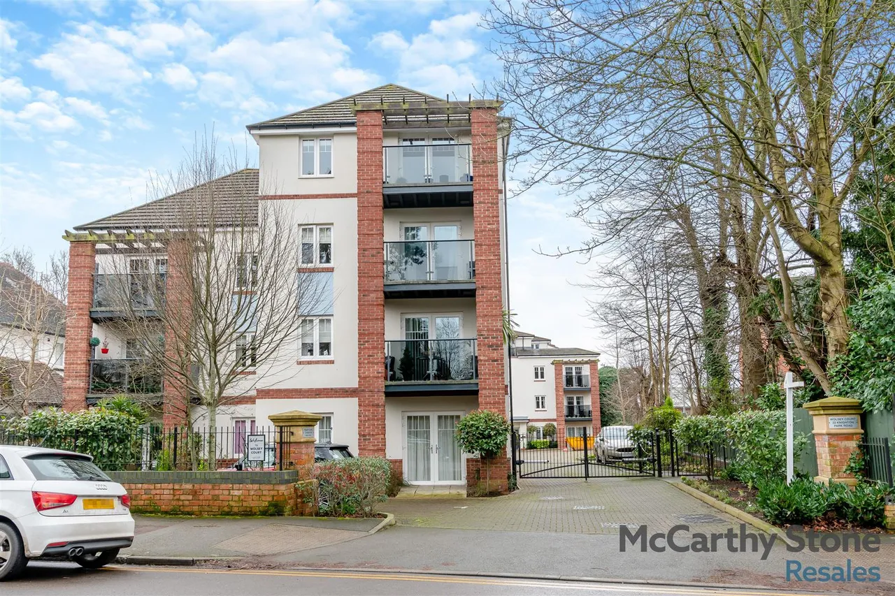 Knighton Park Road, Leicester, LE2, photo 34