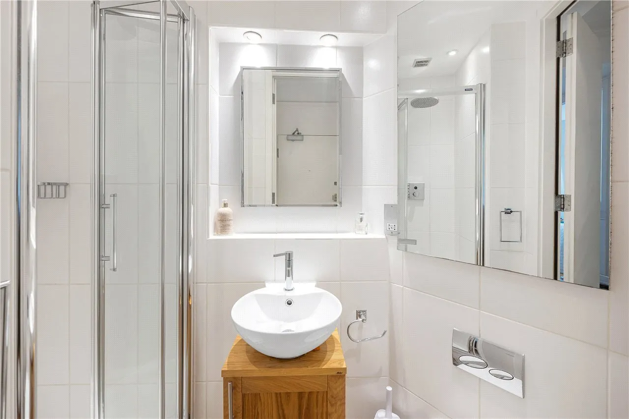 Sloane Court West, Chelsea, SW3, photo 10