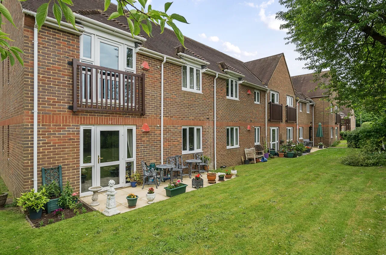 Adams Way, Alton, GU34, photo 9