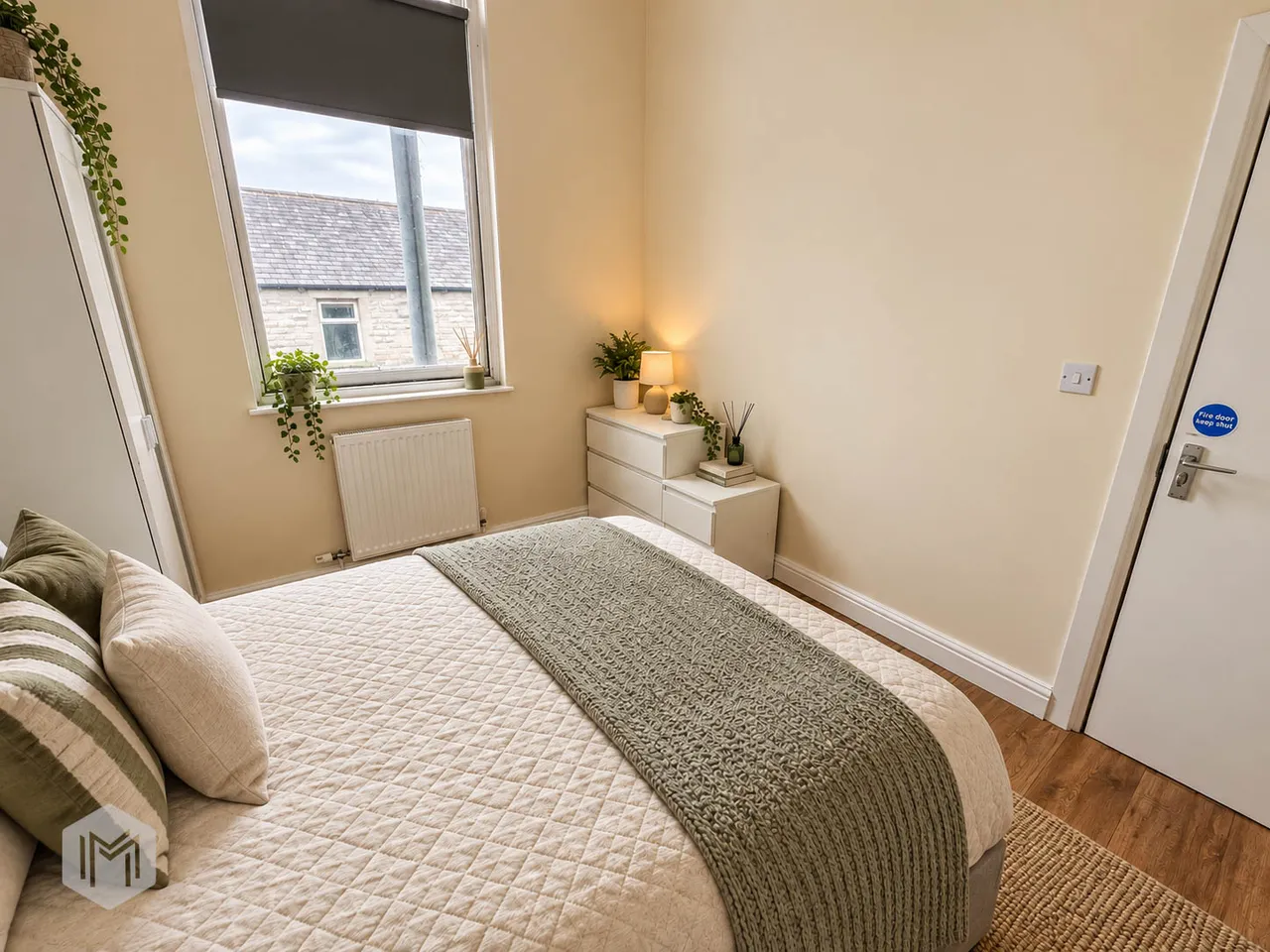 Colne Road, Burnley, BB10, photo 6