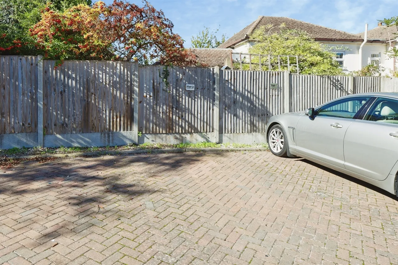The Street, Boughton-Under-Blean, ME13, photo 11