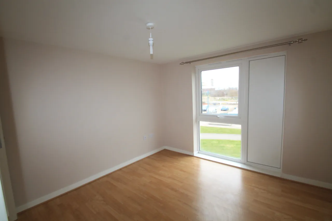 Cameron Drive, Dartford, photo 7