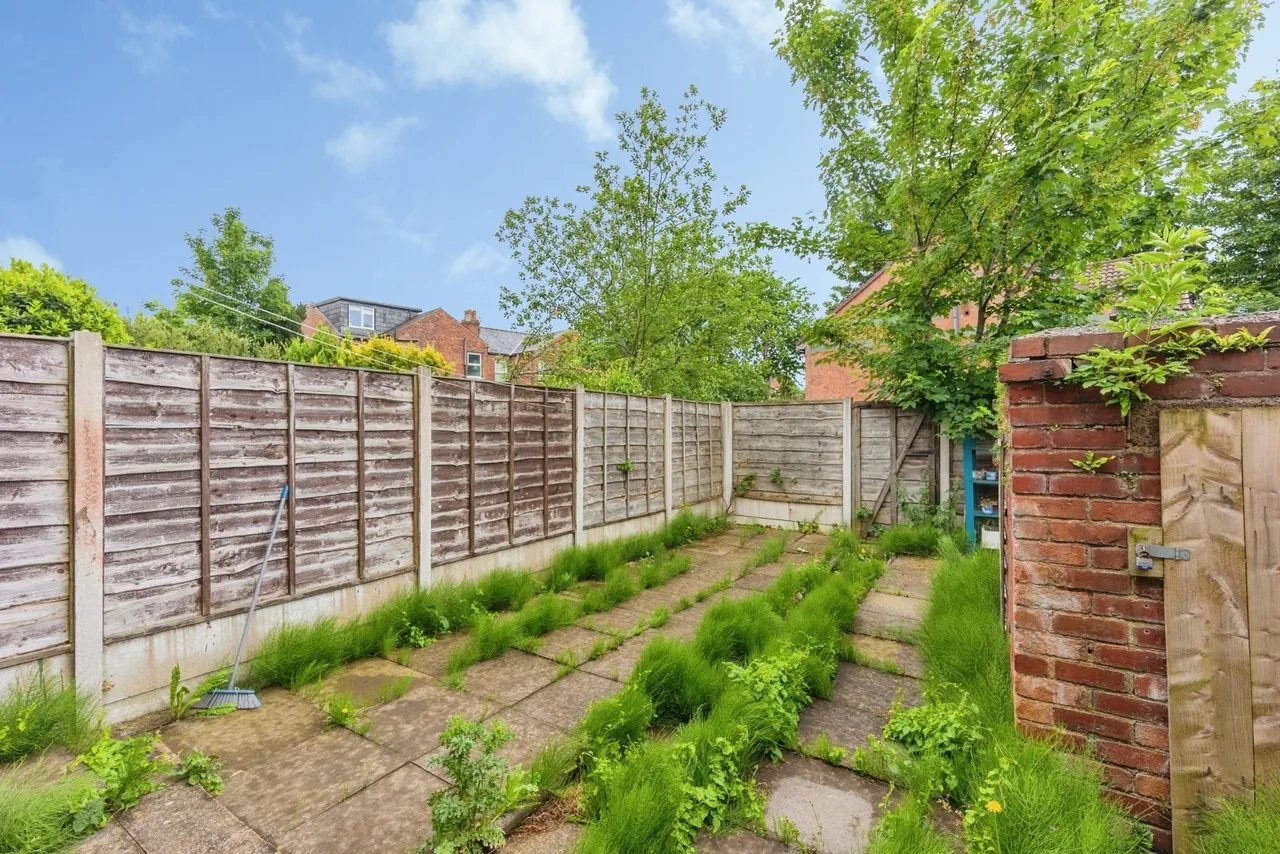Buxton Road, Stockport, Greater Manchester, SK2, photo 6