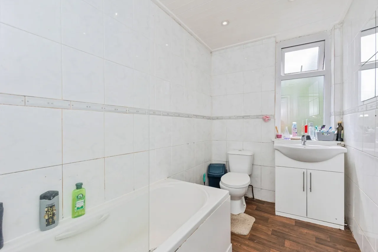Buxton Road, Stockport, Greater Manchester, SK2, photo 10