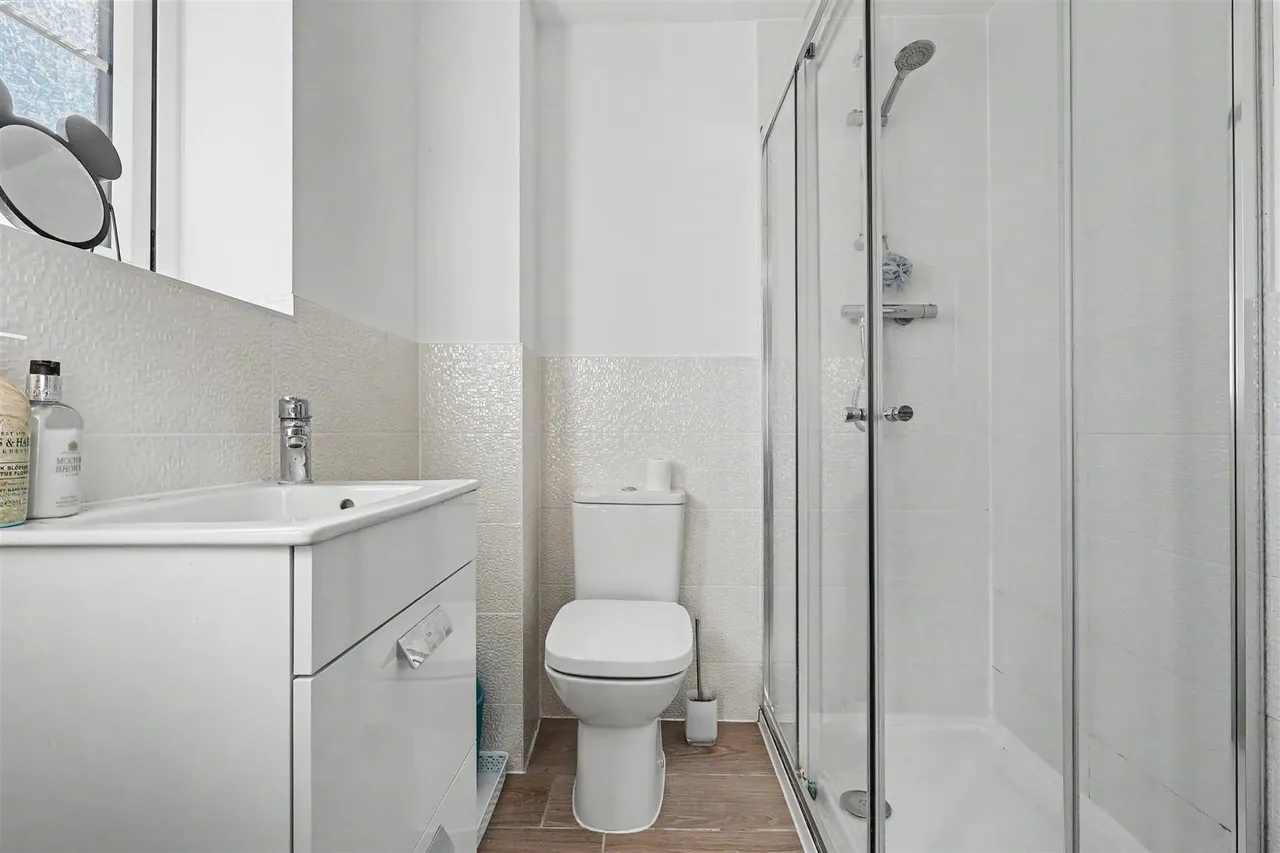 Forsythia Road, Ely, CB6, photo 13