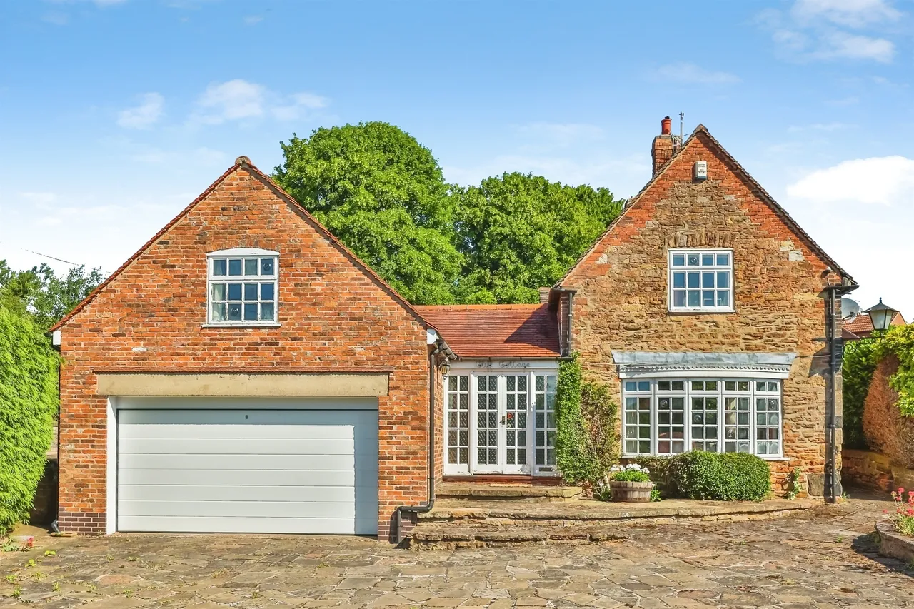 Trough Lane, Watnall, NOTTINGHAM, photo 2